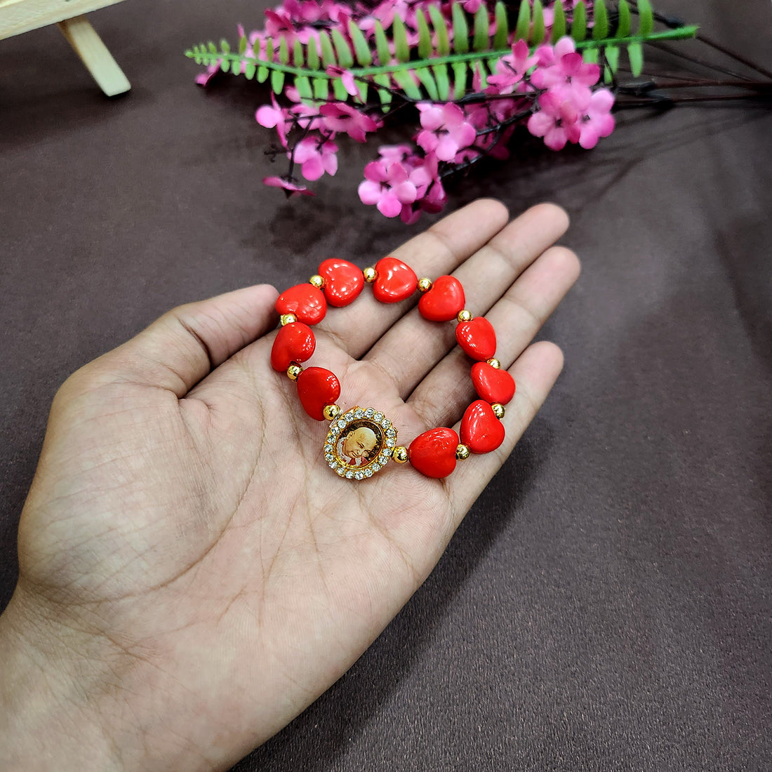 Red Heart Shape Bracelet with Jai Guruji Swaroop Handmade Bracelets for Men and Women