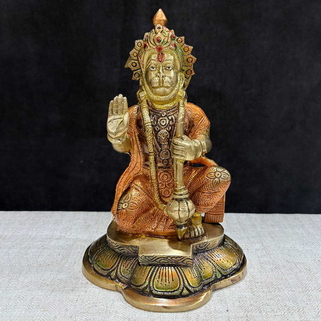 The "8.9 Inch Brass Hanuman Sculpture" is a beautifully crafted representation of Lord Hanuman, the revered deity of strength, devotion, and protection. No.1 Brass Idol Store www.satvikstore.in