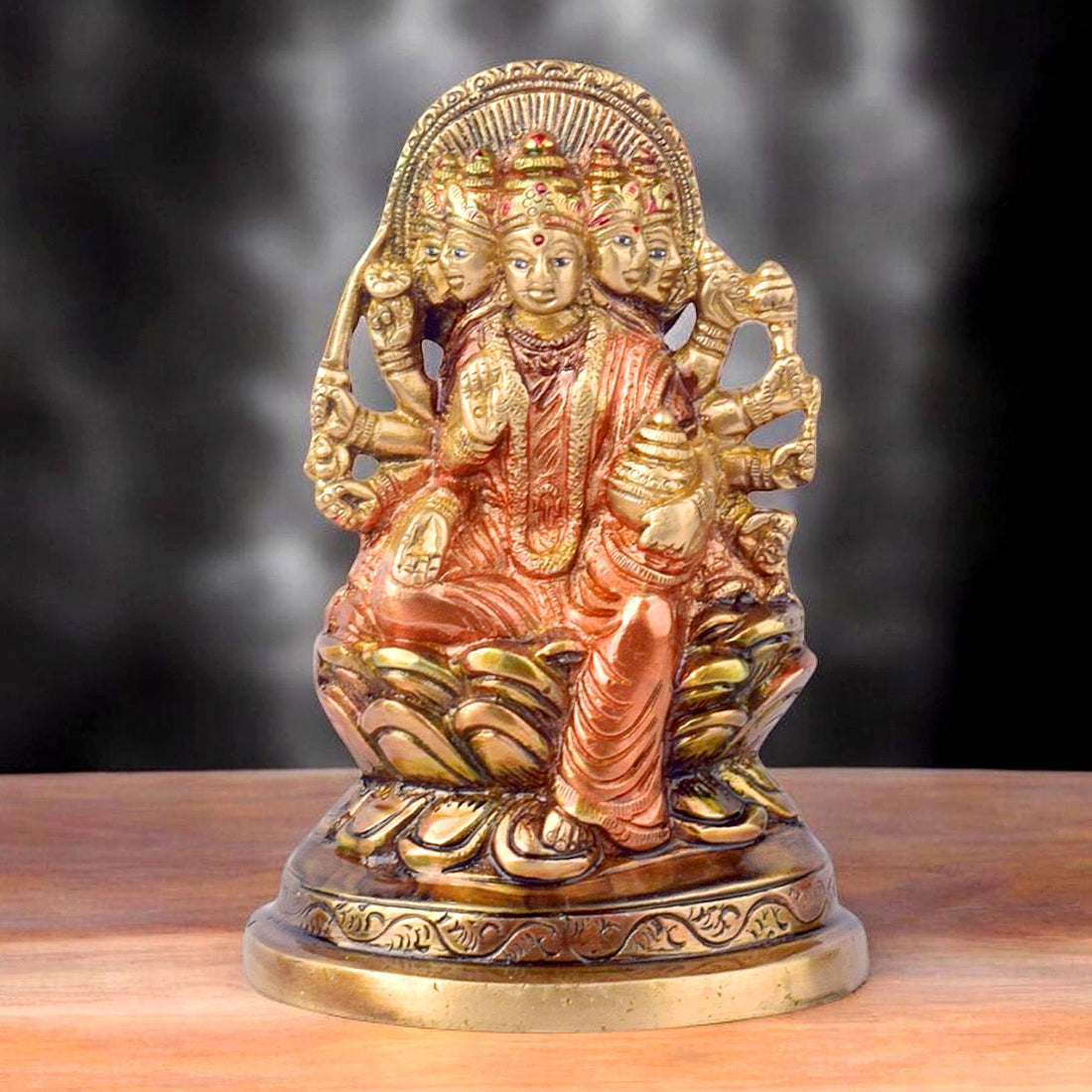 The 5.5 Inch Panchmukhi Laxmi Idol Symbol of Prosperity and Divine Blessings is a beautifully crafted idol that embodies the powerful and multifaceted energy of Goddess Laxmi, the deity of wealth, prosperity, and abundance. This unique idol features Panchmukhi (five-faced) Laxmi, representing the five different aspects of life that she governs โ wealth, health, education, prosperity, and peace.