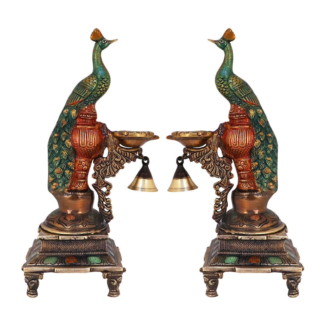 Satvik Stores Presents Brass Peacock Diya Stand. Any festive occasion will be made wonderfully auspicious by the grace and beauty of the Peacock Brass Handcrafted Hanging Diya. Given that it was made by hand, the piece's abnormalities and flaws only serve to enhance Diya's allure and charisma.