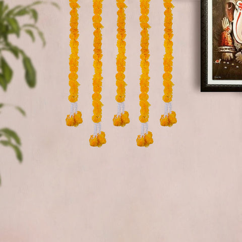 Alluring Orange Backdrop Latkan β Vibrant and decorative backdrop with intricate latkan design, perfect for celebrations and special occasions. Indiaβs Largest Pooja Accessories Brand β www.satvikstore.in