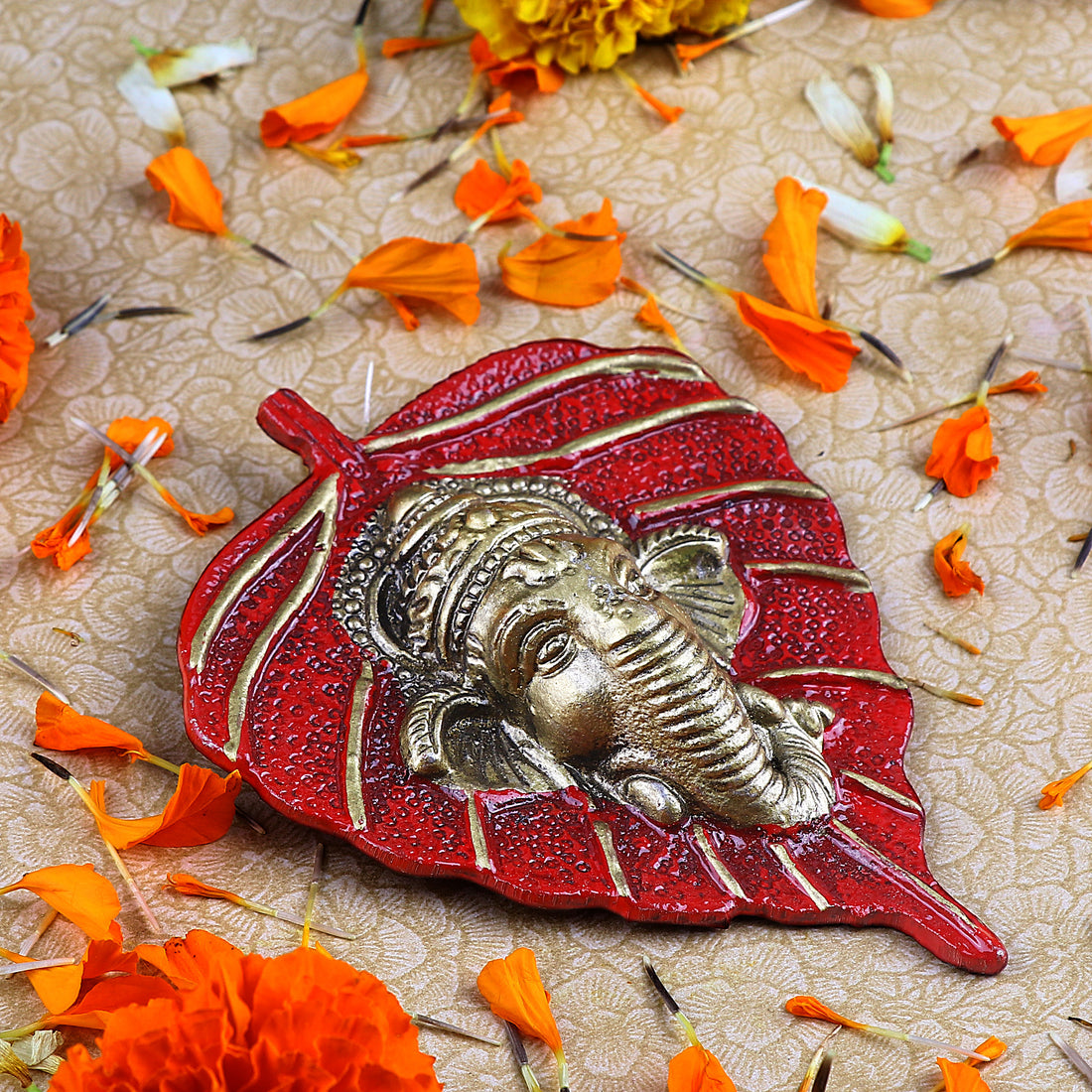 1 Pc Lord Ganesh Face on Leaf Patta Wall Hanging Yellow