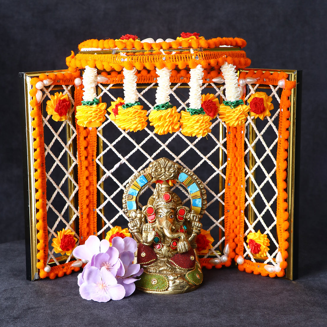 Pretentious Laddu Gopal Phool Bangla (Orange)