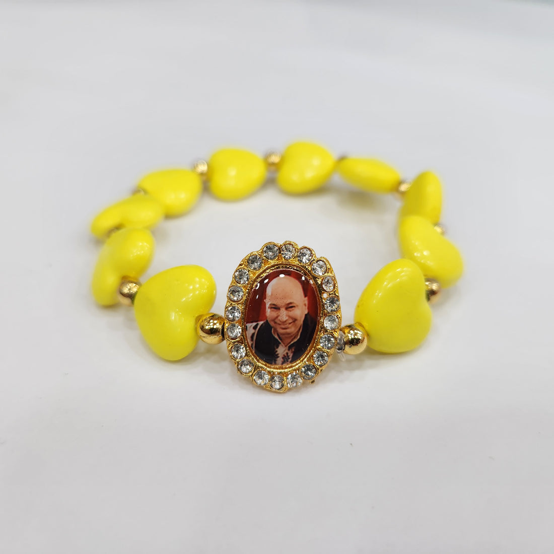 Yellow Heart Shaped Pearl Bracelet with Jai Guruji Swaroop Handmade Bracelets for Men and Women