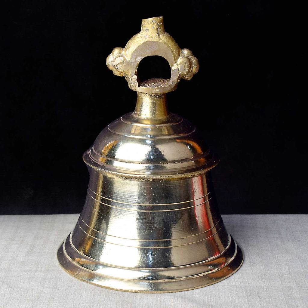 4.7 Inch Authentic Brass Temple Bell with traditional design and rich sound, ideal for mandir use, daily pooja, and spiritual rituals at home  No.1 Brass Idol Store www.satvikstore.in 