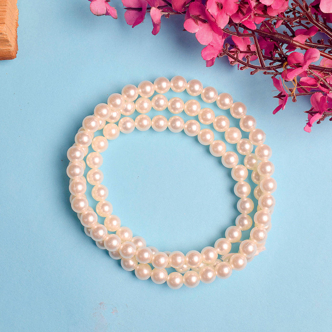 Zen Elegance: Artisan Beads Neckpiece