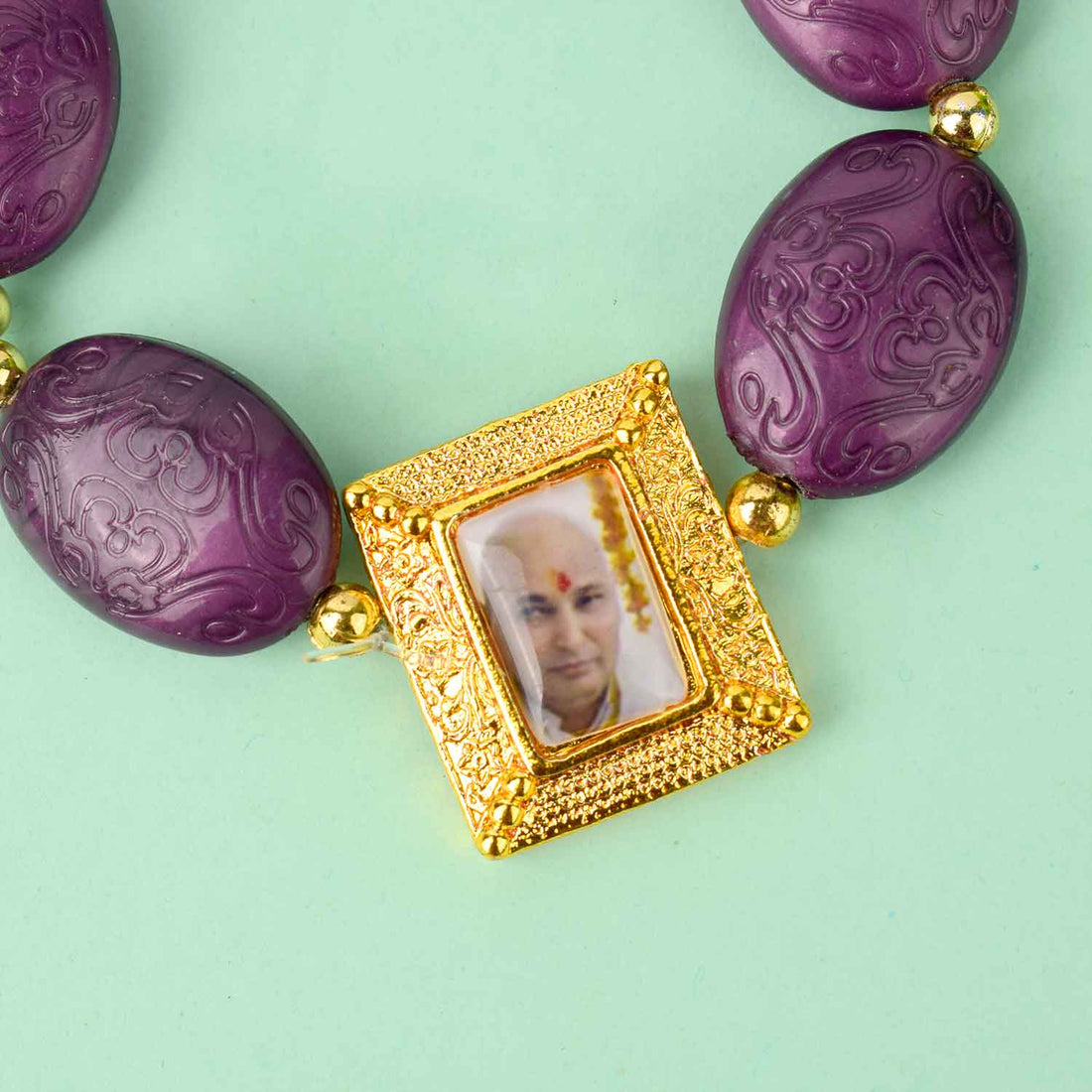 Chunky Oval Shaped Beads (Assorted) – Guruji Swaroop Bracelet