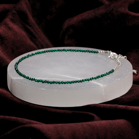 Green aventurine healing stone anklet for luck and prosperity. India’s Largest Puja Accessories Brand- www.satvikstore.in