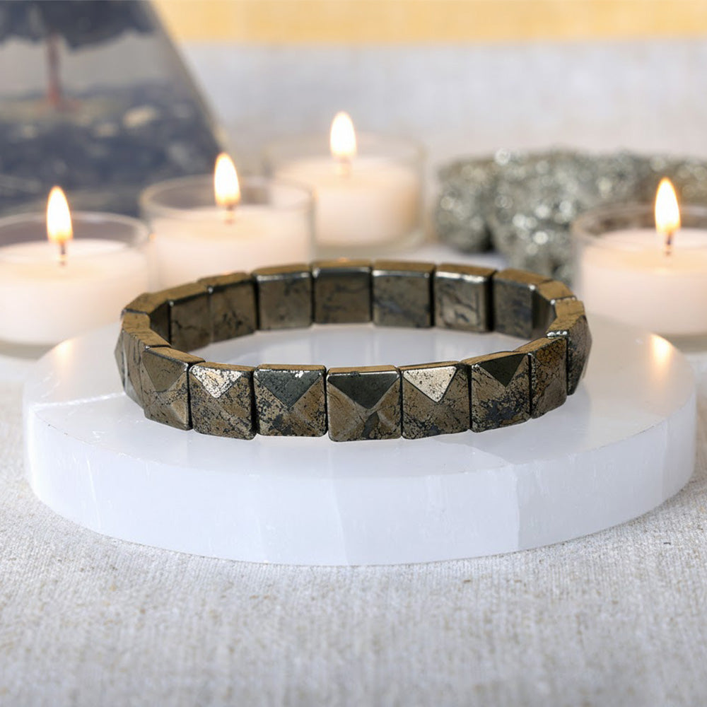 Natural pyrite pyramid square faced healing bracelet with 8mm beads. India’s Largest Pooja Accessories Brand - www.satvikstore.in