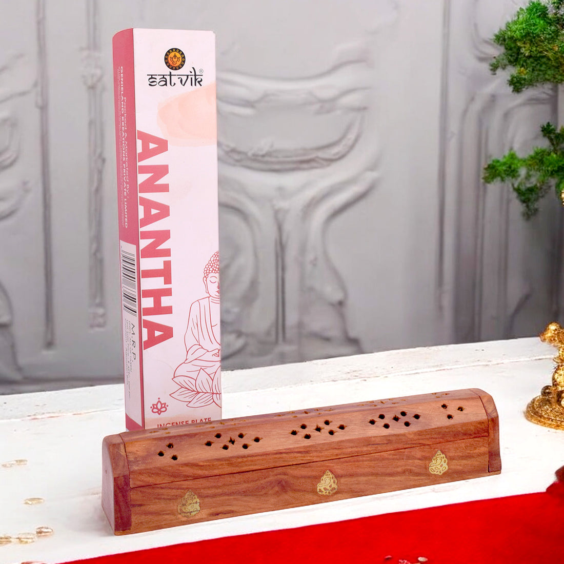 Sheesham wood dhoop stand, handcrafted with care, designed to hold dhoop incense for pooja rituals and home décor. India’s Largest Pooja Accessories Brand – www.satvikstore.in 