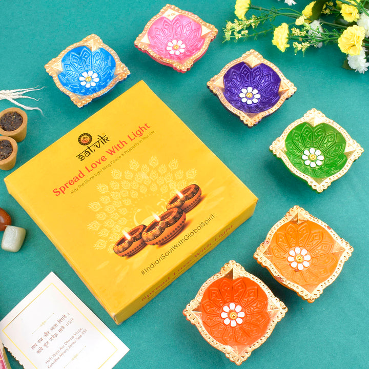 Shimmering Beautiful Clay Diyas | India’s Largest Pooja Accessories Brand – www.satvikstore.in
