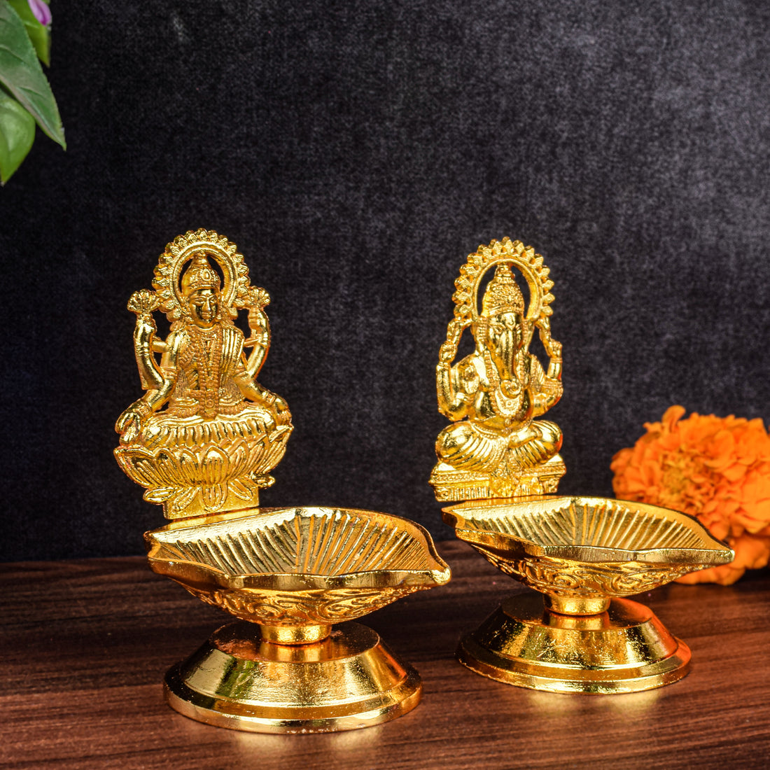 2 Pc Laxmi Ganesha Pair Metal Diya