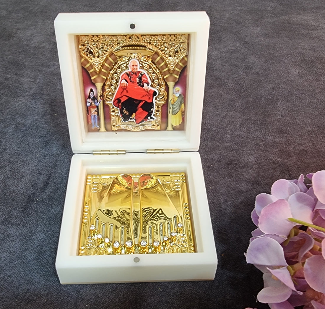 Gold Plated Guru Ji Sukrana Charan Paduka Prayer Box for storing sacred padukas, divine blessings, and spiritual worship at home mandir. India’s Largest Pooja Accessories Brand – www.satvikstore.in