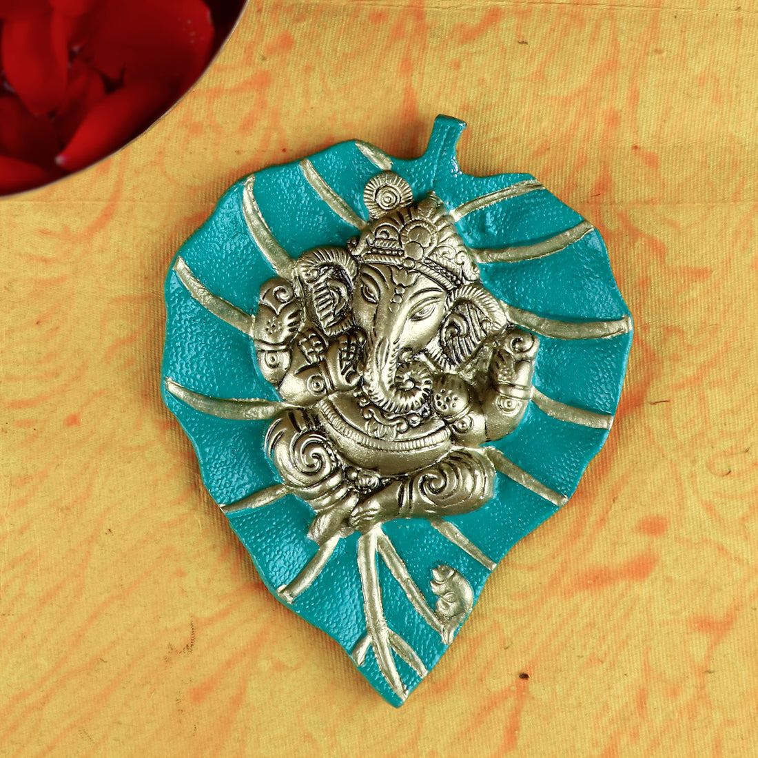 1 Pc Lord Ganesh on Leaf Patta Wall Hanging