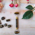 Tiger's Eye Face Roller with Gua Sha – Confidence & Skin Glow